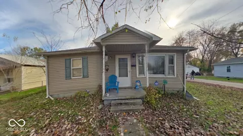 491 W Cross St, Austin, IN 47102