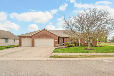 156 Stevens Dr, Seymour, IN 47274