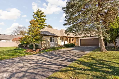 12379 Camberly Ln, Carmel, IN 46033