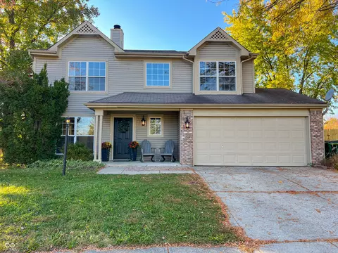 18402 Harvest Meadows Dr W, Westfield, IN 46074