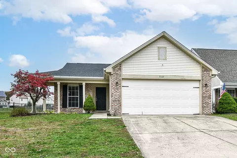 7107 Red Lake Ct, Indianapolis, IN 46217