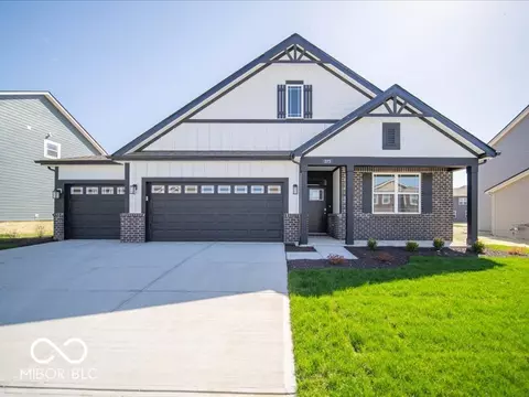 273 Lar Lan Dr, Danville, IN 46122