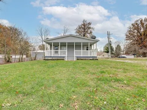 183 11th St NW, Linton, IN 47441