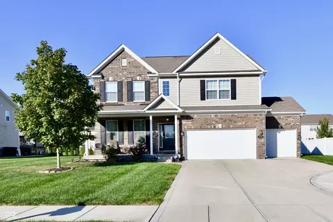 1568 Sussex Dr, Avon, IN 46123