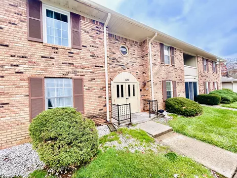 1632 Wellesley Ct #6, Indianapolis, IN 46219