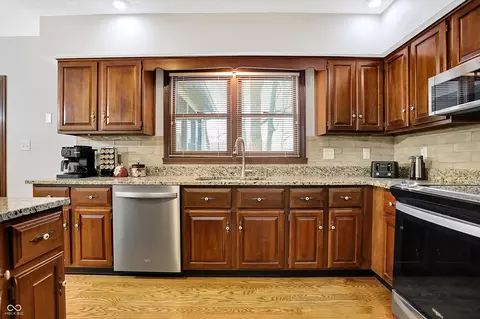 Kitchen - 709 Howe Dr, Carmel, IN 46032 photo 5 of 5