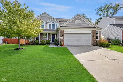 12769 Bristow Ln, Fishers, IN 46037