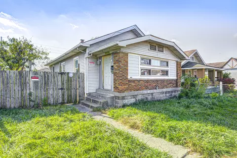 4009 E 10th St, Indianapolis, IN 46201