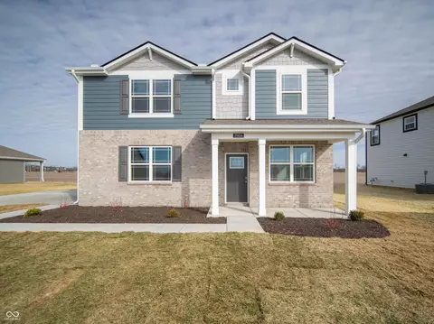 7904 Magnolia St, New Palestine, IN 46163