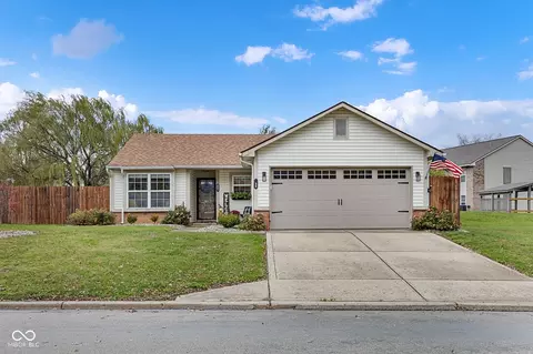 856 E Fleetwood Dr, Greensburg, IN 47240