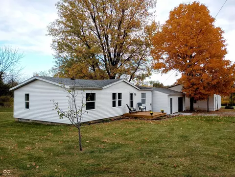 6196 S 300 E, Markleville, IN 46056