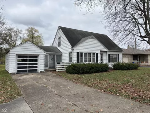 2724 N Marr Rd, Columbus, IN 47203