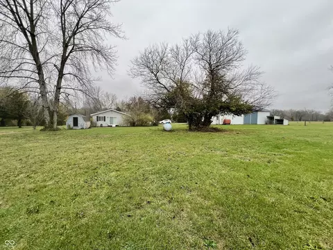 Exterior - 3149 E 900 S, Flat Rock, IN 47234 photo 10 of 13