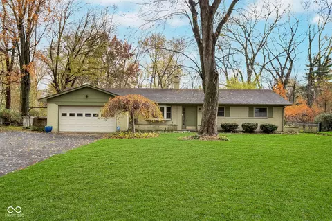 8995 Spring Mill Rd, Indianapolis, IN 46260