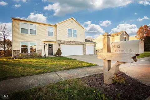 1442 Ripplewood Dr, Danville, IN 46122
