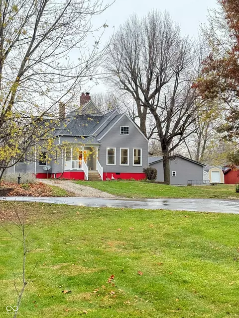 132 W Taylor St, Ladoga, IN 47954