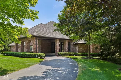 Exterior - 10591 Coppergate, Carmel, IN 46032 photo 4 of 18