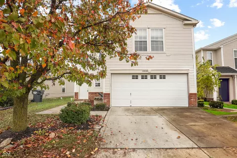 10824 Woods Dr, Ingalls, IN 46048