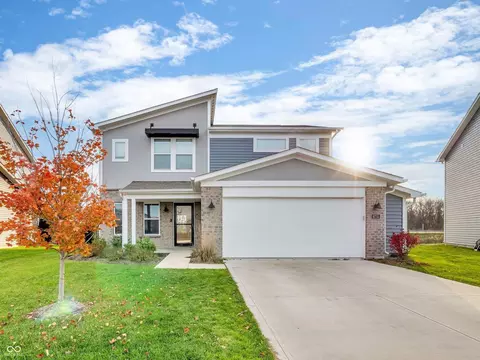 9715 Violet Cir, Indianapolis, IN 46239
