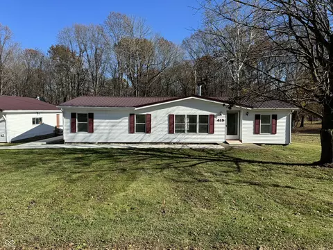 415 S Maple St, Veedersburg, IN 47987