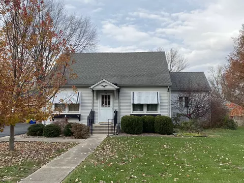 706 W Mill St, Danville, IN 46122