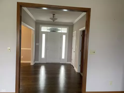 Entry Way - 6854 W Fall Creek Dr, Pendleton, IN 46064 photo 1 of 1