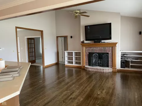Living - 6854 W Fall Creek Dr, Pendleton, IN 46064 photo 1 of 2