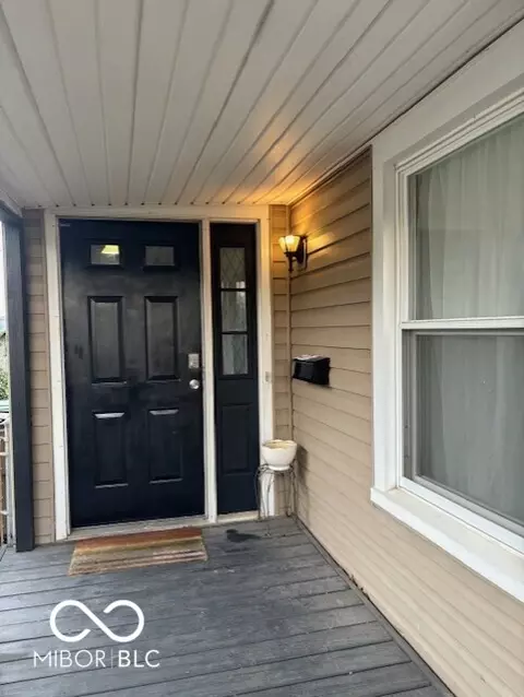 2018 14th St, Columbus, IN 47201