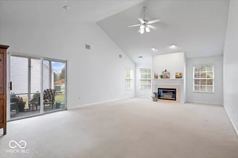 Living - 3876 Cornwallis Ln, Carmel, IN 46032 photo 2 of 3
