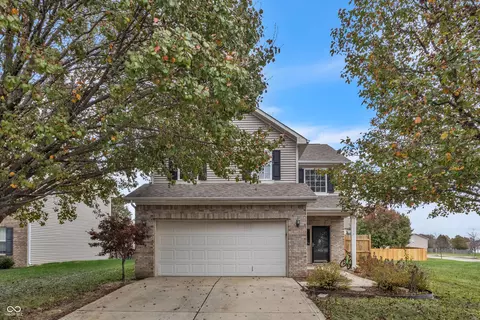 11332 Seattle Slew Dr, Noblesville, IN 46060