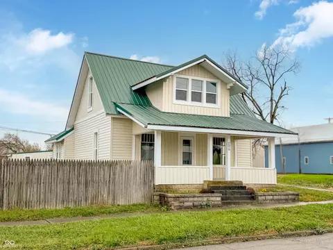 206 N Washington St, Frankton, IN 46044