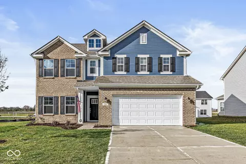 1782 N Clearwater Dr, Greenfield, IN 46140