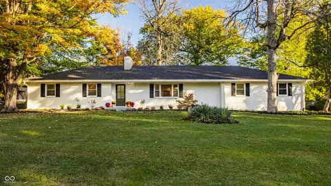 3316 Beech Dr, Carmel, IN 46033 photo 2