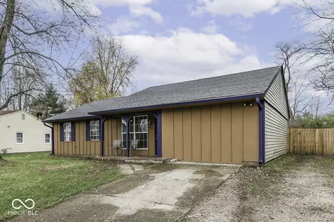 6034 Old Mill Dr, Indianapolis, IN 46221