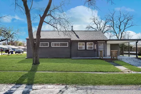 6735 E 49th St, Lawrence, IN 46226