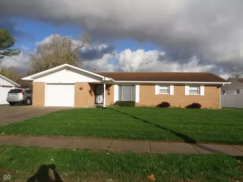 350 W Carlisle St, Mooresville, IN 46158