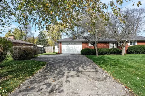 820 Clossey Dr, Indianapolis, IN 46227