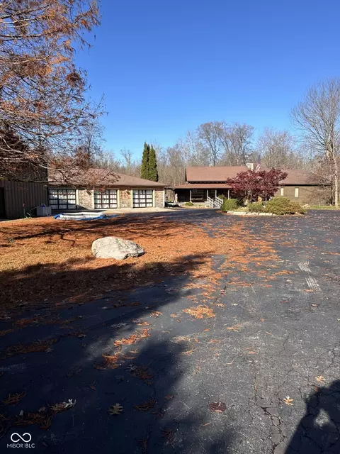 10350 E County Road 200 N, Hope, IN 47246
