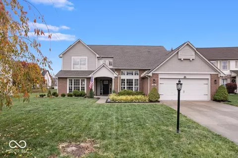 12742 Bent Oak Ct, Indianapolis, IN 46236