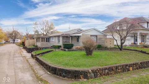 304 S 21st St, New Castle, IN 47362