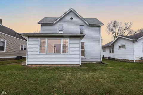 1405 W 5th St, Anderson, IN 46016
