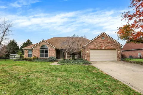 1346 N Winchester Dr, Greenfield, IN 46140