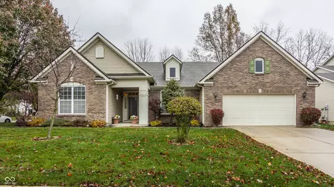 13675 Van Buren Pl, Fishers, IN 46038