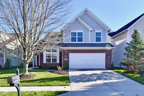9155 Crystal River Dr, Indianapolis, IN 46240