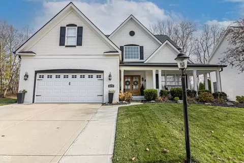 18258 Benton Oak Dr, Noblesville, IN 46062