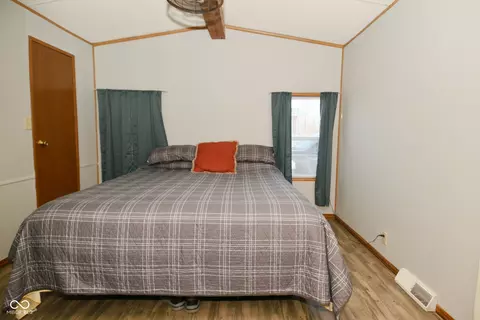 107 E Jackson St, Tipton, IN 46072 photo 28