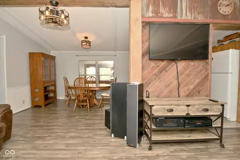 107 E Jackson St, Tipton, IN 46072 photo 8