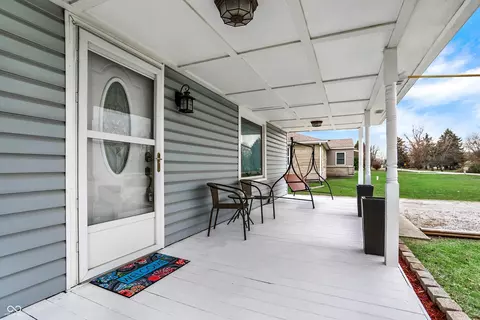 3401 S Meadow Dr, Indianapolis, IN 46239
