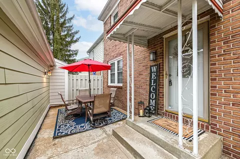 383 Carmelaire Ct, Carmel, IN 46032