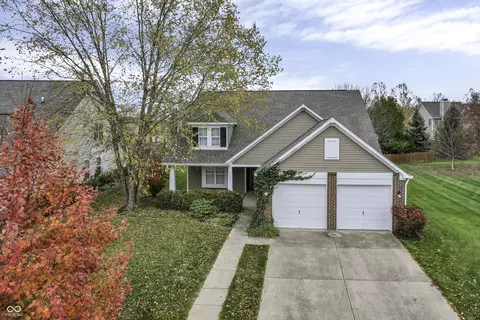 15031 Rutherford Dr, Westfield, IN 46074